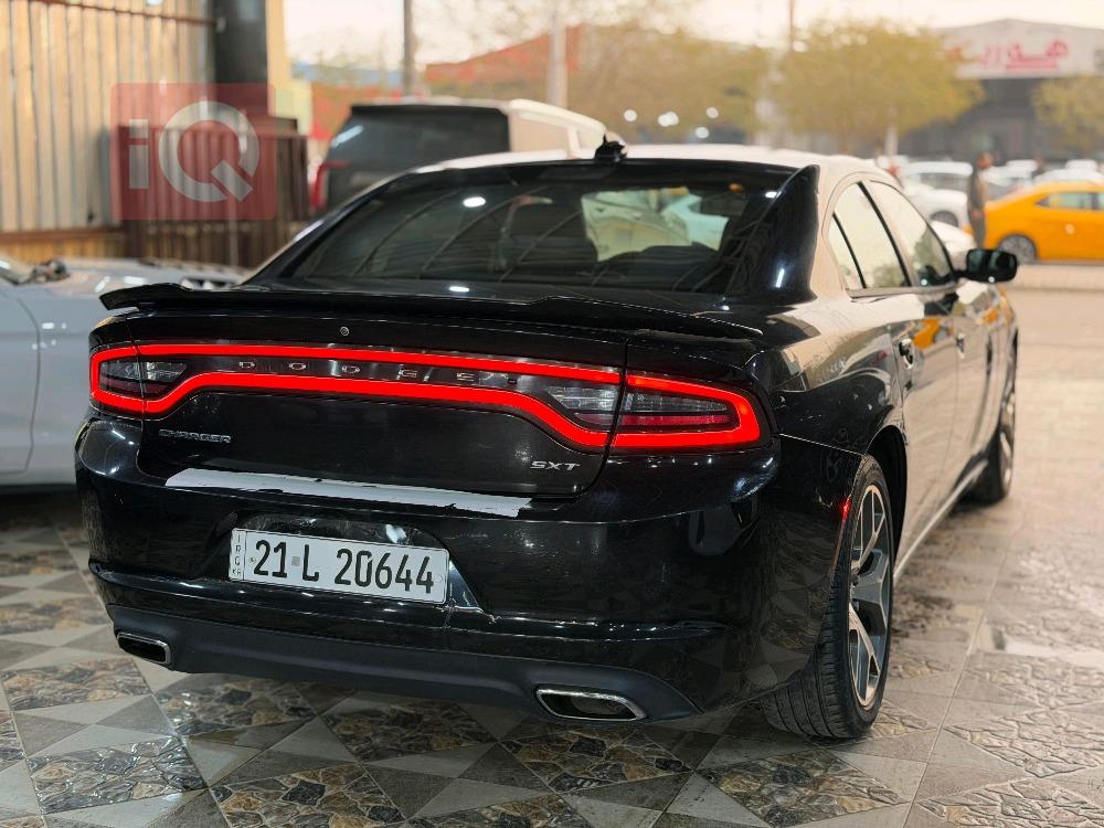 دودج تشارجر